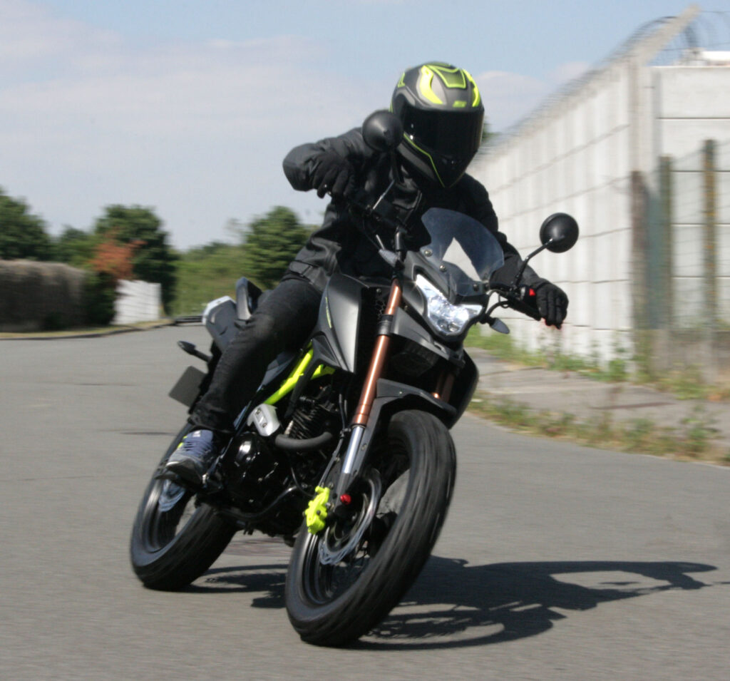 MagPower X-Trail 125 cm³ E5 – Trail 125 accessible